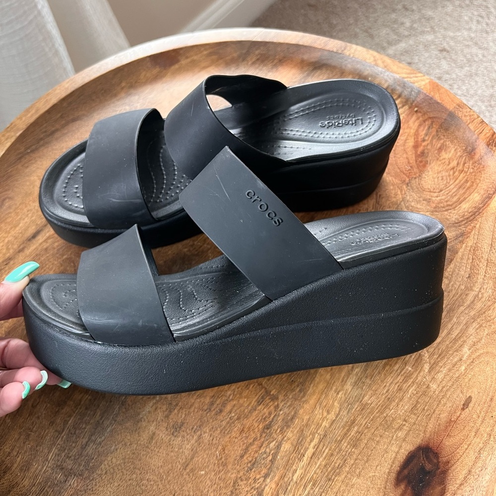 Crocs literide wedge slip on heel size 7 black